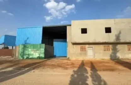 مصنع - استوديو - 2 حمامات للايجار في طريق بلبيس العاشر من رمضان - زيزينيا العاشر من رمضان - مدينة العاشر من رمضان - الشرقية