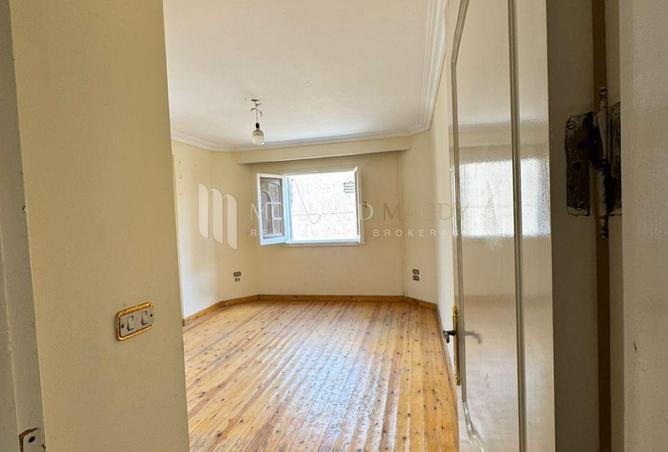 8304757 - Property Image 2