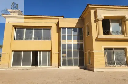 Villa - 6 Bedrooms - 7+ Bathrooms for sale in Royal Meadows - Sheikh Zayed Compounds - Sheikh Zayed City - Giza