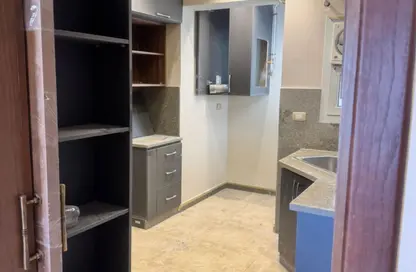 Apartment - 3 Bedrooms - 2 Bathrooms for sale in Al Khamayel city - Sheikh Zayed Compounds - Sheikh Zayed City - Giza