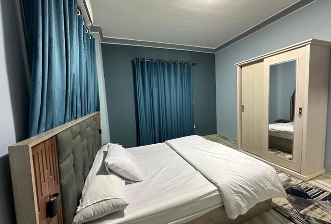 8220488 - Property Image 3