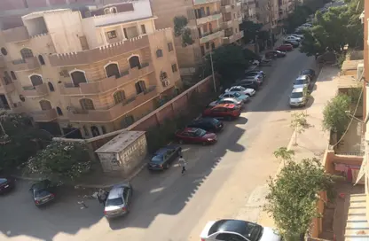 Apartment - 2 Bedrooms - 1 Bathroom for sale in Street 7 - 3rd District - 6 October City - Giza