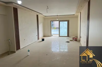 شقة - 3 غرف نوم - 2 حمامات للايجار في جاليريا  مون فالى - المستثمرين الجنوبية - مدينة القاهرة الجديدة - القاهرة