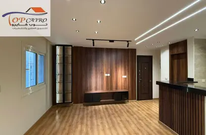 Apartment - 2 Bedrooms - 2 Bathrooms for sale in Madinaty - Cairo
