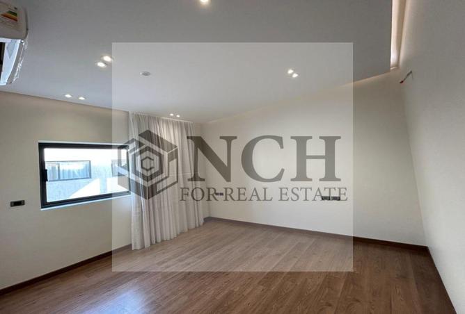 8149008 - Property Image 2