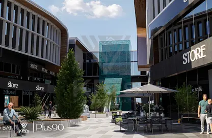 Clinic - Studio - 1 Bathroom for sale in Plus 90 Mall - North Teseen St. - The 5th Settlement - New Cairo City - Cairo