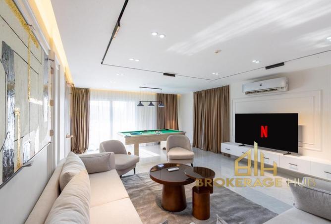 8432404 - Property Image 2