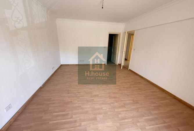 8089952 - Property Image 2