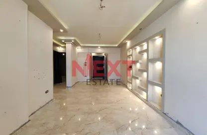 Apartment - 2 Bedrooms - 1 Bathroom for sale in Kafr Abdo - Roushdy - Hay Sharq - Alexandria