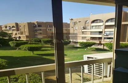 Apartment - 2 Bedrooms - 1 Bathroom for sale in Street 29 - 1st District - Sheikh Zayed City - Giza