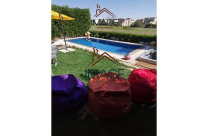 منزل مزدوج - 4 غرف نوم - 4 حمامات للايجار في مراسي - سيدي عبد الرحمن - الساحل الشمالي