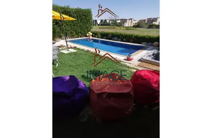 منزل مزدوج - 4 غرف نوم - 4 حمامات للايجار في مراسي - سيدي عبد الرحمن - الساحل الشمالي