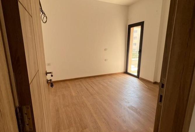 8269603 - Property Image 2