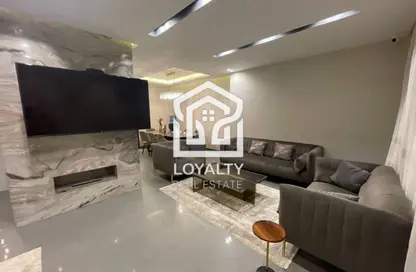 Apartment - 3 Bedrooms - 3 Bathrooms for sale in Eastown - 5th Settlement Compounds - The 5th Settlement - New Cairo City - Cairo