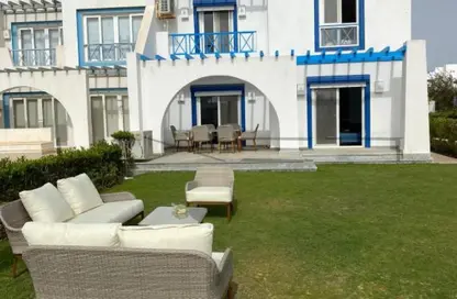 منزل مزدوج - 4 غرف نوم - 2 حمامات للبيع في ماونتن فيو راس الحكمة - راس الحكمة - الساحل الشمالي