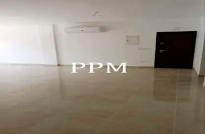 شقة - 3 غرف نوم - 3 حمامات للايجار في مون ريزيدنس - فيفث سكوير - التجمع الخامس - مدينة القاهرة الجديدة - القاهرة
