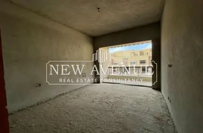 Villa - 4 Bedrooms - 3 Bathrooms for sale in New Giza - Cairo Alexandria Desert Road - 6 October City - Giza