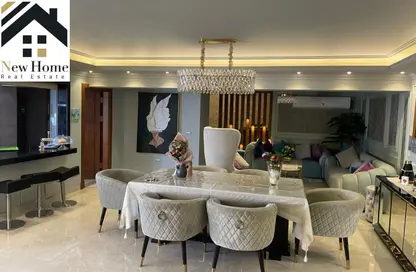 شقة - 3 غرف نوم - 2 حمامات للبيع في شارع جزيرة العرب (المهندس حسن حلمي) - المهندسين - الجيزة