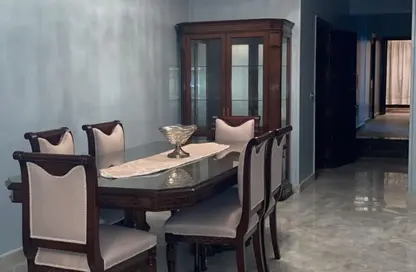 شقة - 4 غرف نوم - 2 حمامات للايجار في محور مصطفي كامل - التجمع الاول - مدينة القاهرة الجديدة - القاهرة