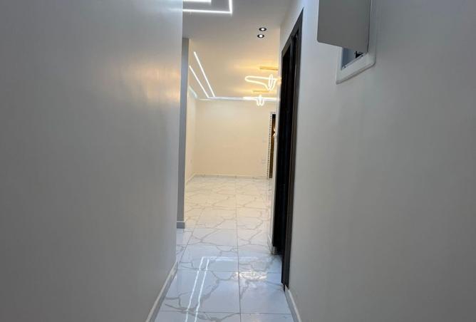 8201929 - Property Image 2