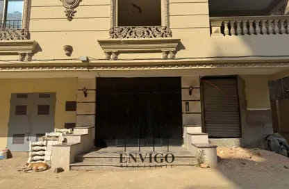 Apartment - 3 Bedrooms - 2 Bathrooms for sale in Al Khalifa Al Radi St. - Al Hadiqah Al Dawliyah - 7th District - Nasr City - Cairo