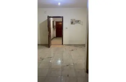 Apartment - 3 Bedrooms - 1 Bathroom for rent in Al Hegaz St. - El Mahkama Square - Heliopolis - Masr El Gedida - Cairo