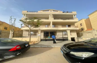 Duplex - 3 Bedrooms - 2 Bathrooms for sale in Al Nadi Square - 3rd Neighborhood - 4th District West - Shorouk City - Cairo