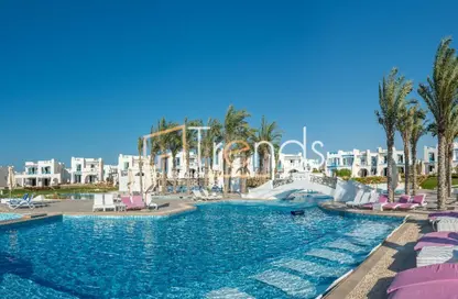 Chalet - 3 Bedrooms - 2 Bathrooms for sale in Mountain View - Ras Al Hekma - North Coast