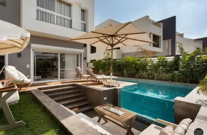 Townhouse - 5 Bedrooms - 4 Bathrooms for sale in Lake West 2 - Sheikh Zayed Compounds - Sheikh Zayed City - Giza