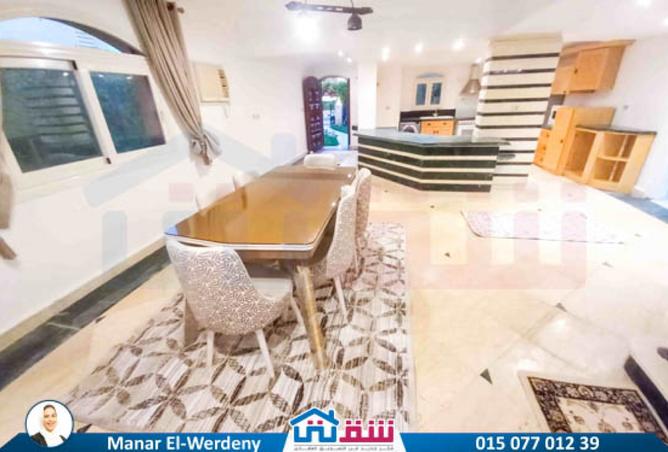 8004224 - Property Image 2