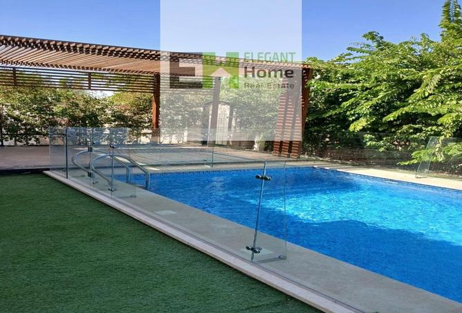 8300189 - Property Image 2