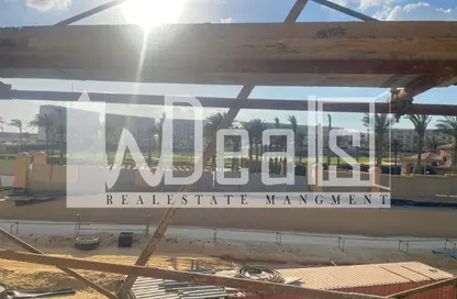 Apartment - 2 Bedrooms - 3 Bathrooms for sale in Uptown Cairo Road - Al Abageyah - El Khalifa - Cairo