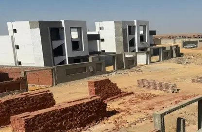 Townhouse - 4 Bedrooms - 3 Bathrooms for sale in Hood 13 Side St. - Green Belt - 6 October City - Giza