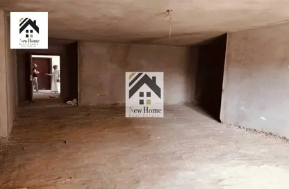 Apartment - 3 Bedrooms - 2 Bathrooms for sale in Zahraa Al Maadi St. - Degla - Hay El Maadi - Cairo