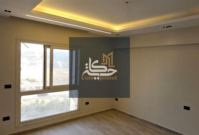 8389710 - Property Image 3