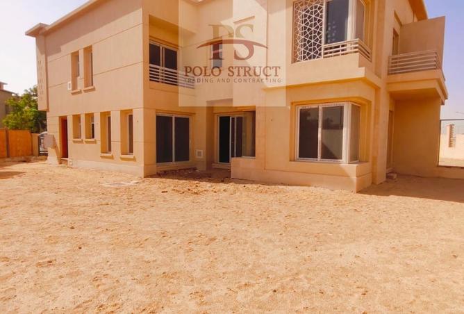 8075687 - Property Image 2
