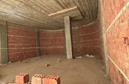 محل تجاري - استوديو للايجار في محور السادات - التجمع الاول - مدينة القاهرة الجديدة - القاهرة