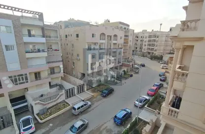Apartment - 3 Bedrooms - 2 Bathrooms for sale in South Lotus - El Lotus - New Cairo City - Cairo