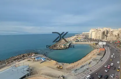 شقة - 3 غرف نوم - 2 حمامات للبيع في ستانلي - حي شرق - الاسكندرية