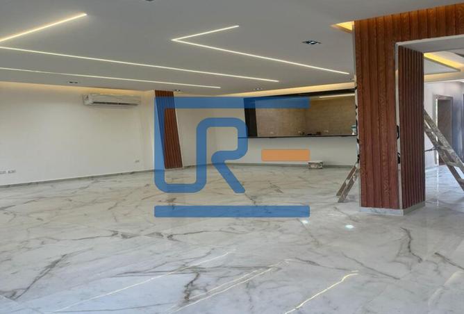 8137021 - Property Image 3