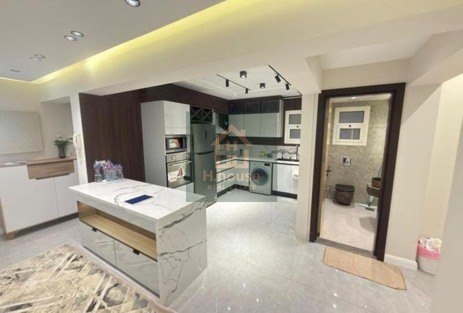 8054586 - Property Image 2