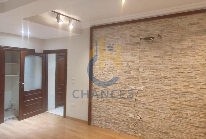 8123077 - Property Main Image