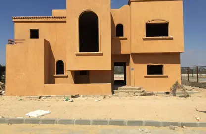 فيلا - 3 غرف نوم - 4 حمامات للبيع في وادي النخيل - طريق مصر اسكندرية الصحراوي - مدينة 6 أكتوبر - الجيزة