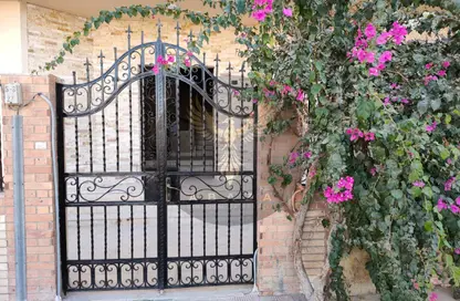 Apartment - 3 Bedrooms - 1 Bathroom for rent in 1st Settlement Post office St. - The 1st Settlement - New Cairo City - Cairo