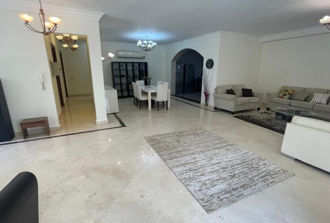 8193315 - Property Image 2