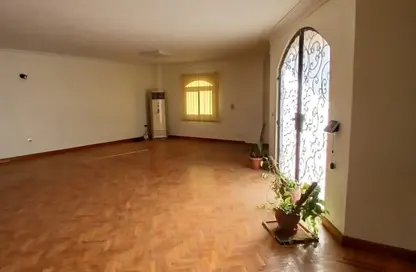 Apartment - 3 Bedrooms - 2 Bathrooms for rent in West Somid Road - West Somid - 6 October City - Giza