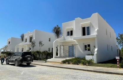 Chalet - 3 Bedrooms - 4 Bathrooms for sale in Mountain View - Ras Al Hekma - North Coast