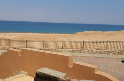 منزل مزدوج - 3 غرف نوم - 3 حمامات للبيع في لافيستا توباز - لافيستا - العين السخنة - السويس