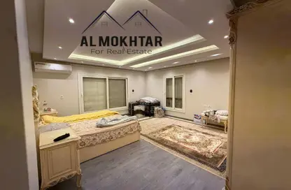 شقة - 3 غرف نوم - 3 حمامات للبيع في طريق بيفرلي هيلز - الحي السابع عشر - الشيخ زايد - الجيزة