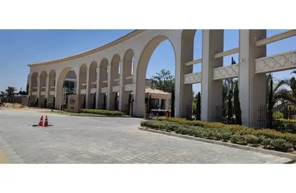 Apartment - 3 Bedrooms - 2 Bathrooms for sale in Village West - Sheikh Zayed Compounds - Sheikh Zayed City - Giza Apartment - 3 Bedrooms - 2 Bathrooms for sale in Village West - Sheikh Zayed Compounds - Sheikh Zayed City - Giza
